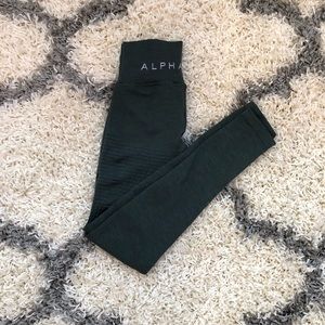 Alphalete halo legging